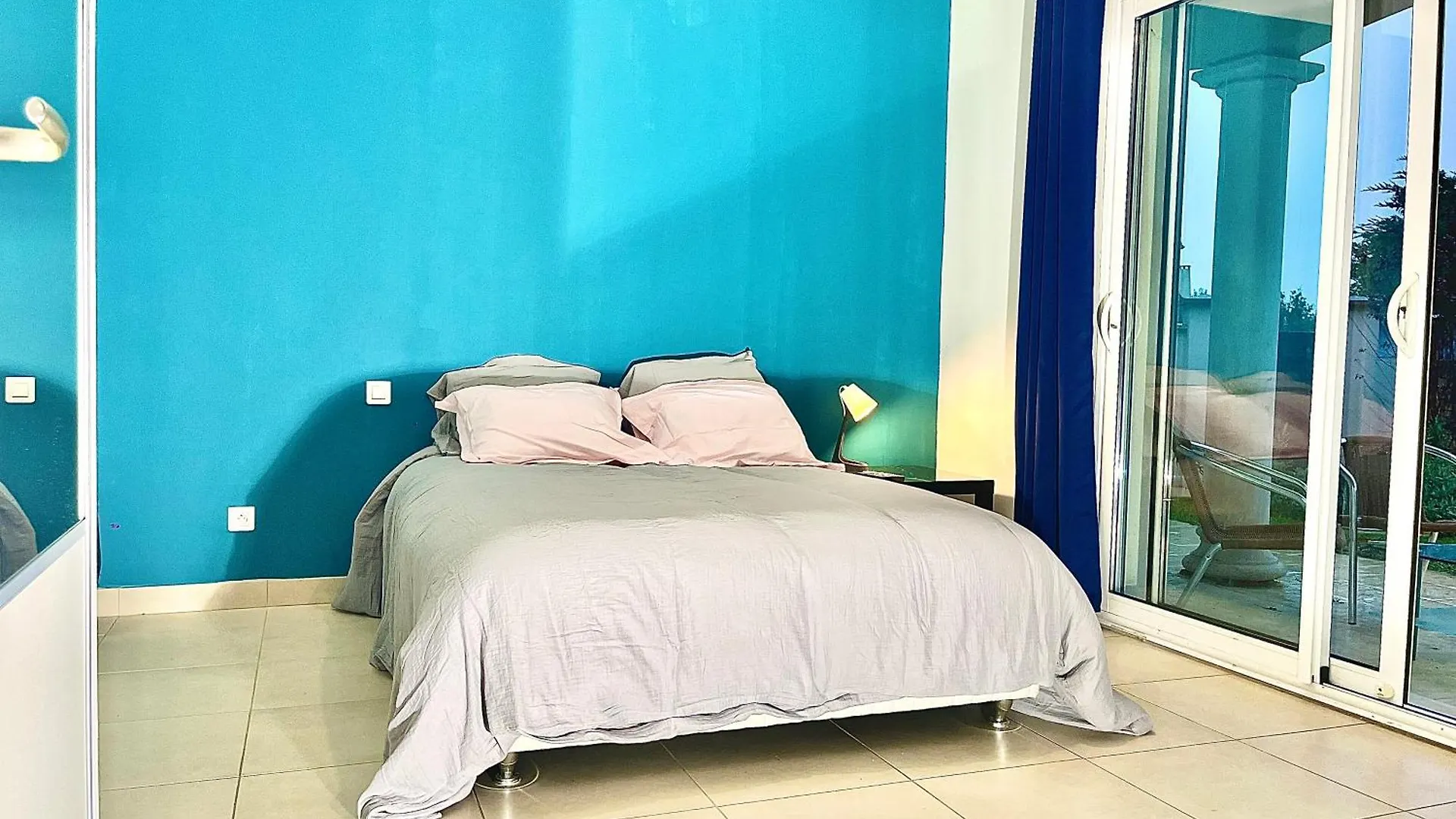 Homestay Room In House Villefontaine
